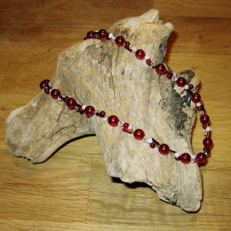 Perlenkette, ca. 43 cm lang, Karabiner, aus Swarovski- und Glasperlen, rot weiß