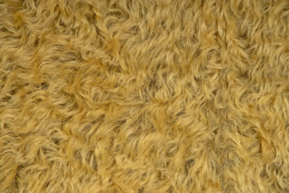 Mohair Teddy Stoff gelbbraun gewellt, ca. 33 x 70 cm – Bild 2